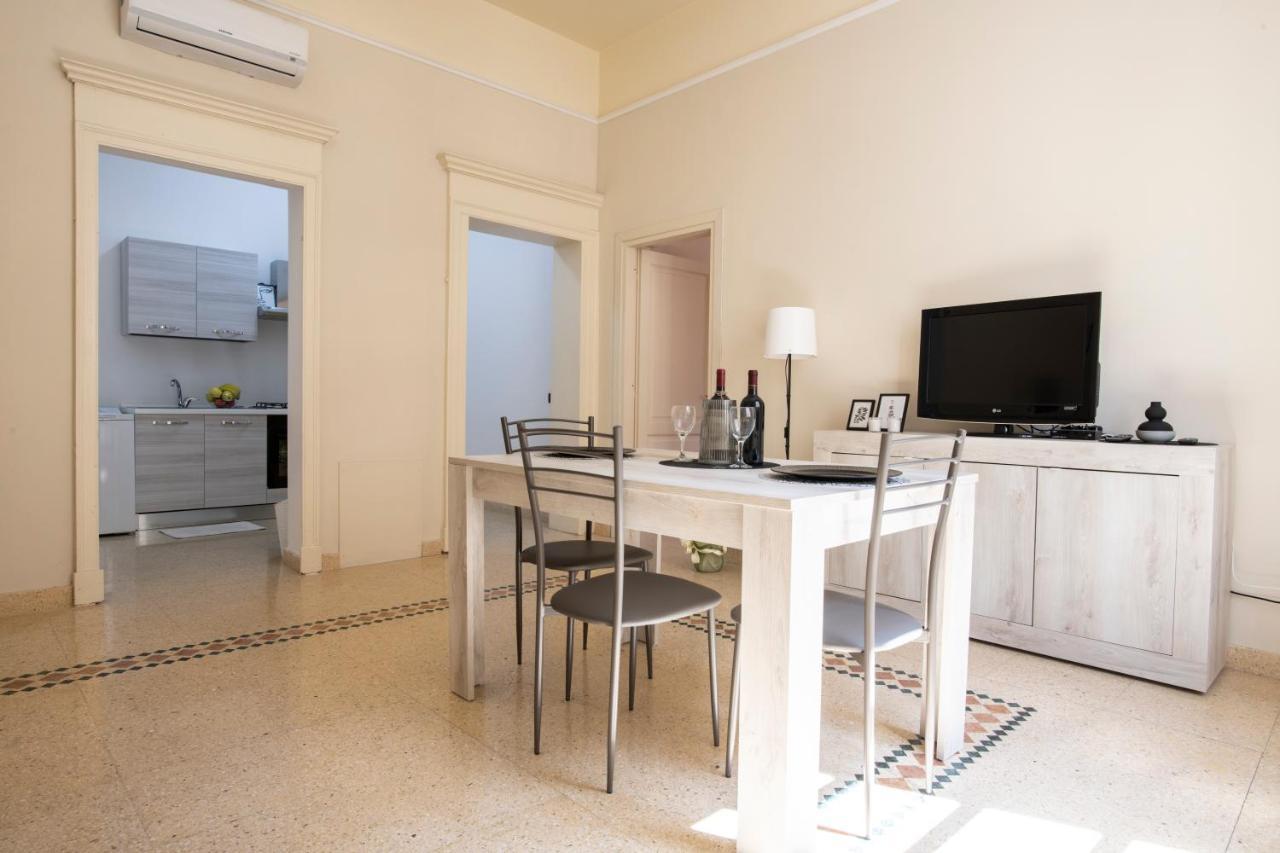 Corner Cavour Apartment Sassari Exteriör bild