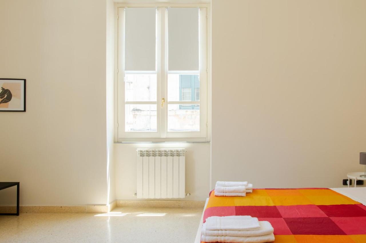 Corner Cavour Apartment Sassari Exteriör bild